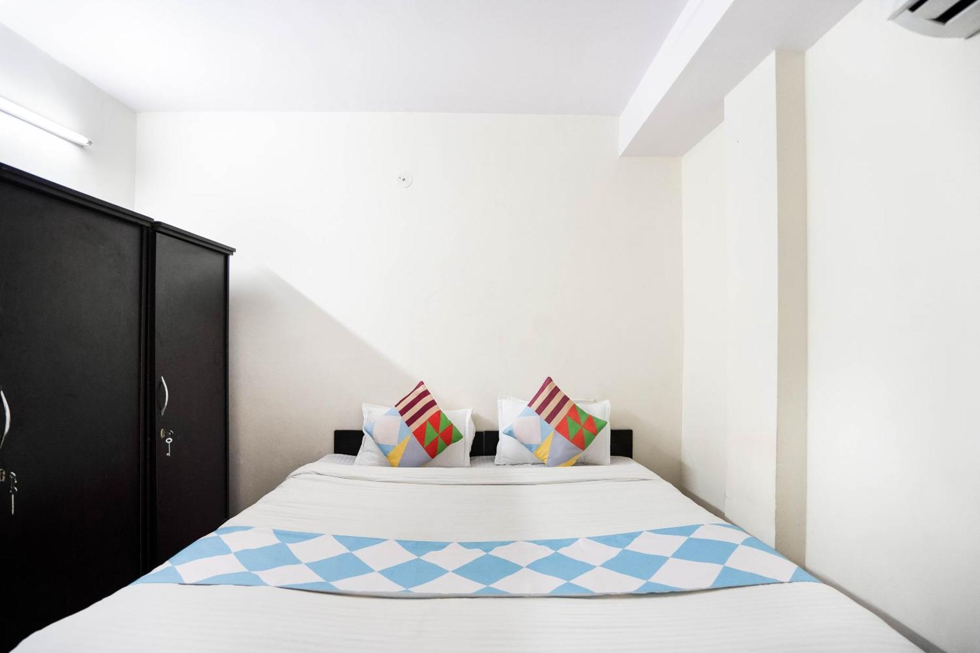 Guest house O Singh New Delhi