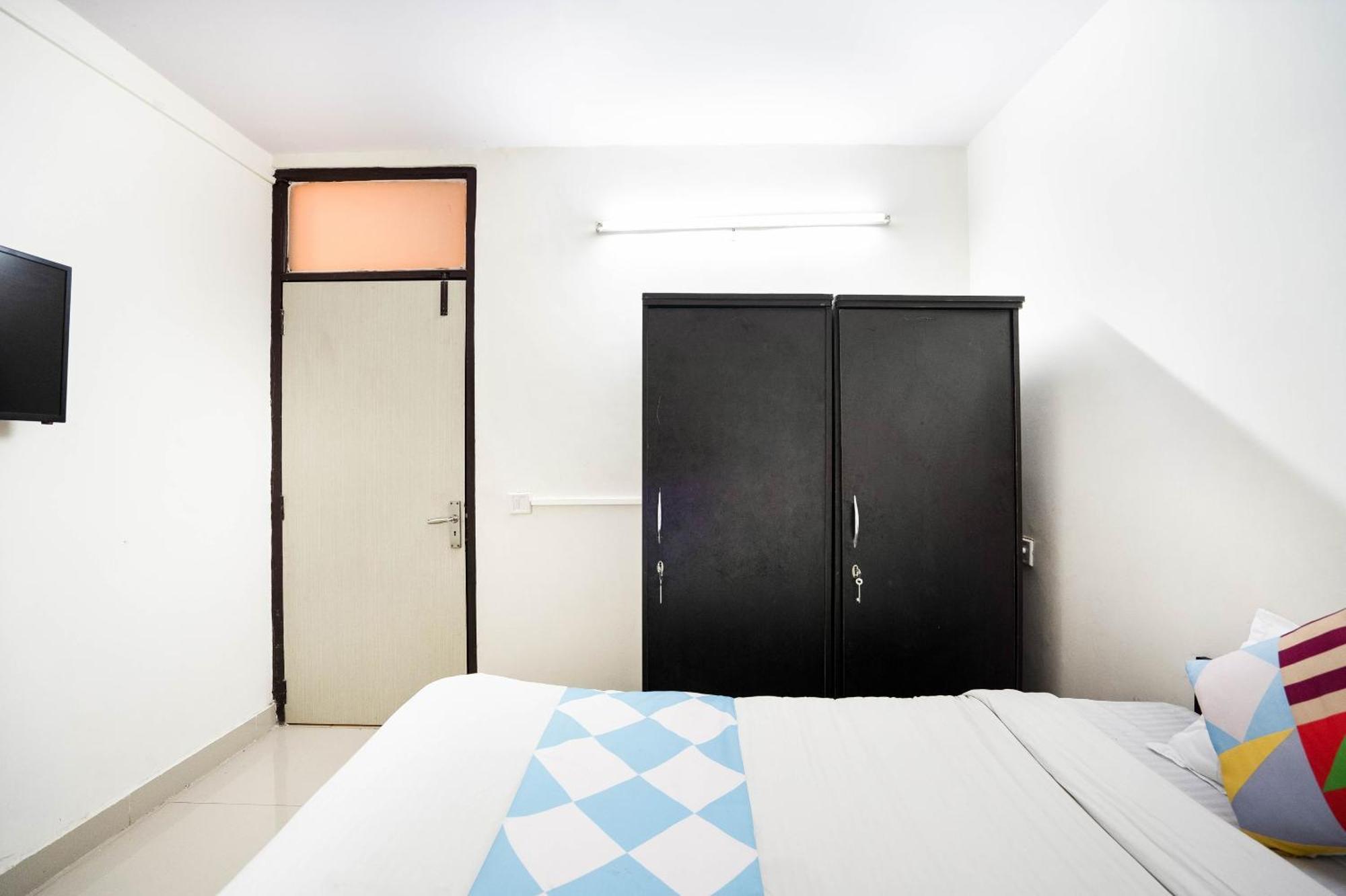 O Singh Guest house 3*